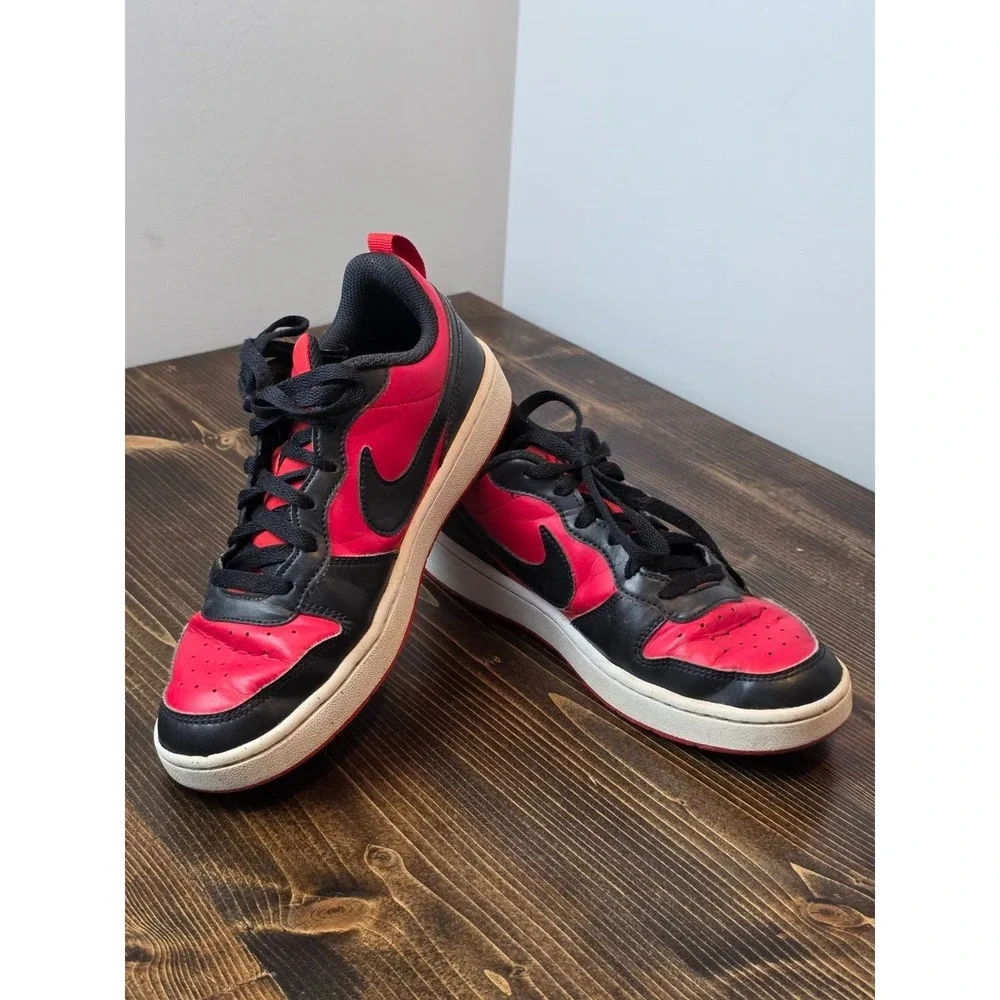 Nike Court Borough Youth Sneakers Size 6.5 Red Black Leather Court Low Top Shoes